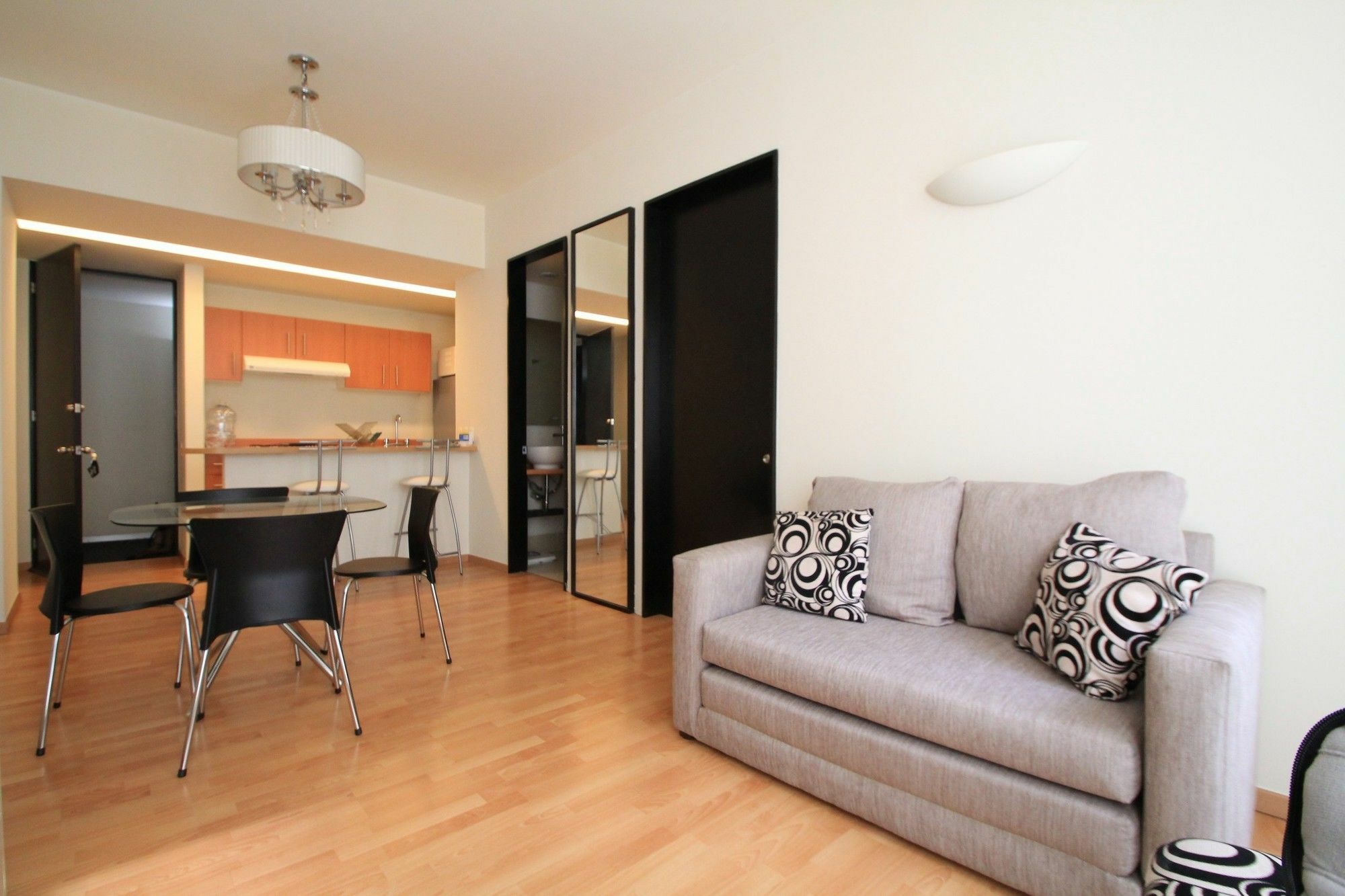 Appartamento Downtown 805 *